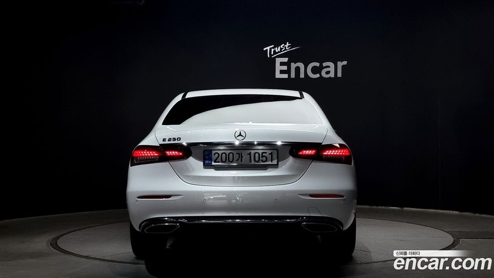 Mercedes-Benz E-Class W213 E250 Exclusive (02.2022)
