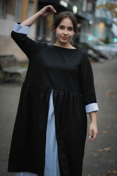 Платье из шерстяной ткани с подъюбником