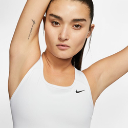 ТОП теннисный Nike Swoosh Bra Non Pad - белый