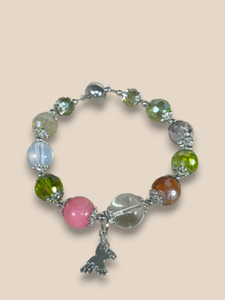 Браслет из бусин с магнитной застежкой