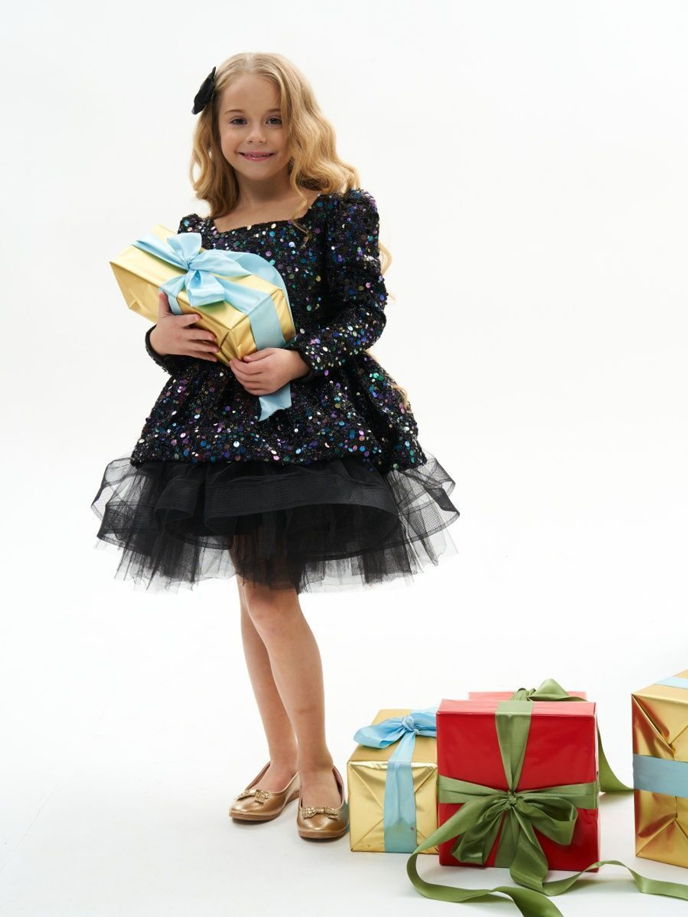 Нарядное новогоднее платье с пайетками Уэнсдэй