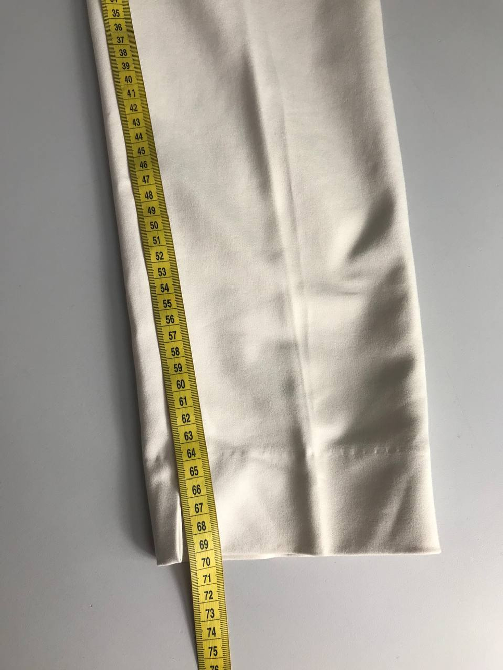 Брюки Zara модные, маркировка 38, визуально на 44 размер