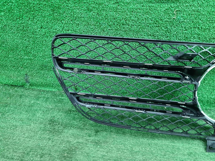 Решетка радиатора Mercedes GLE W166 (2015-2018)