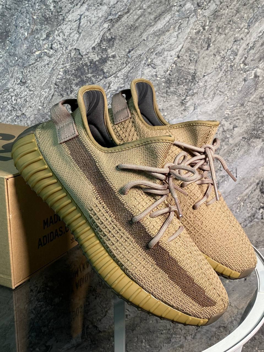 Кроссовки Adidas
