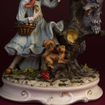 Винтаж: Фарфоровая мануфактура Capodimonte. «Красная шапочка»