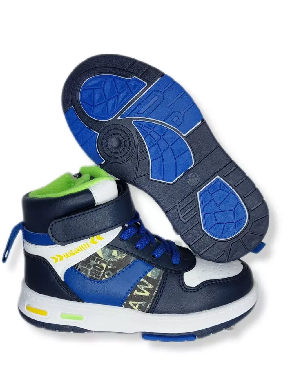 Ботинки для мальчика на весну