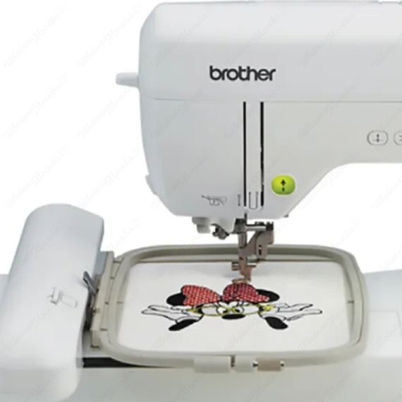 Вышивальная машина Brother PE830DL