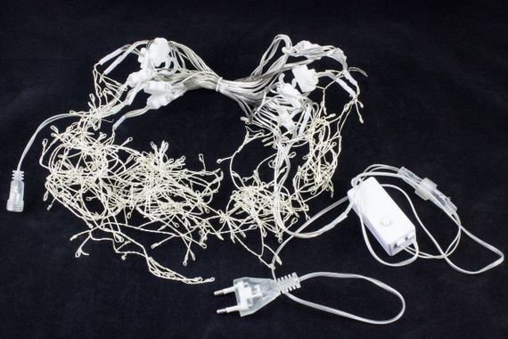 Светодиодная бахрома Роса 2.5*0.9 м., 220V, 324 холодных белых LED лампы, соединяемая, Winner (w.02.04.324)