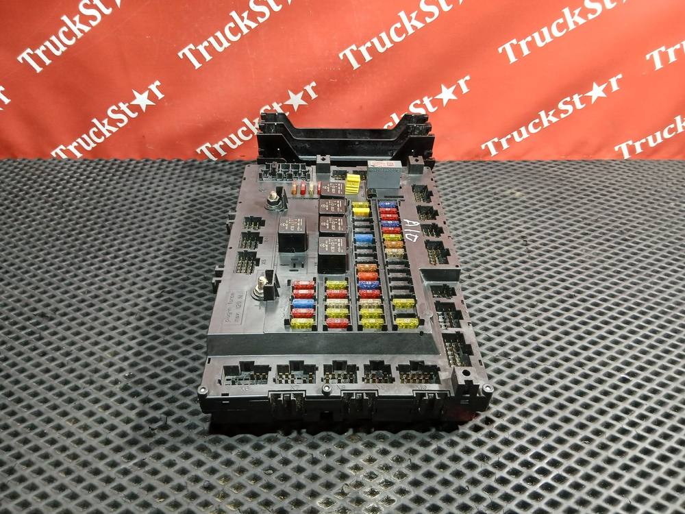 Блок предохранителей 2019г