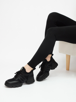 Кроссовки женские летние