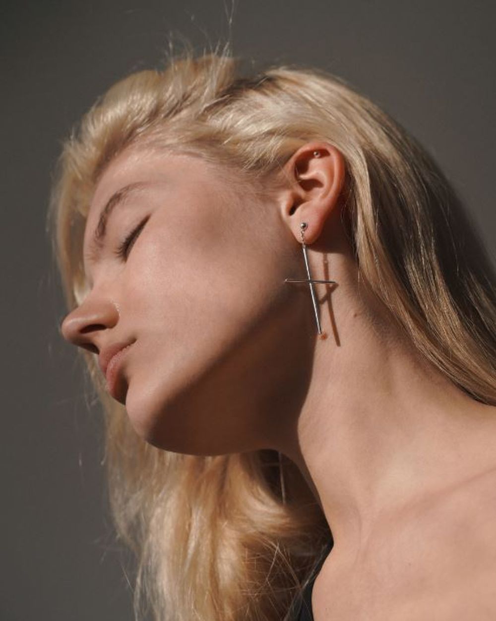 Моносерьга Split Cross