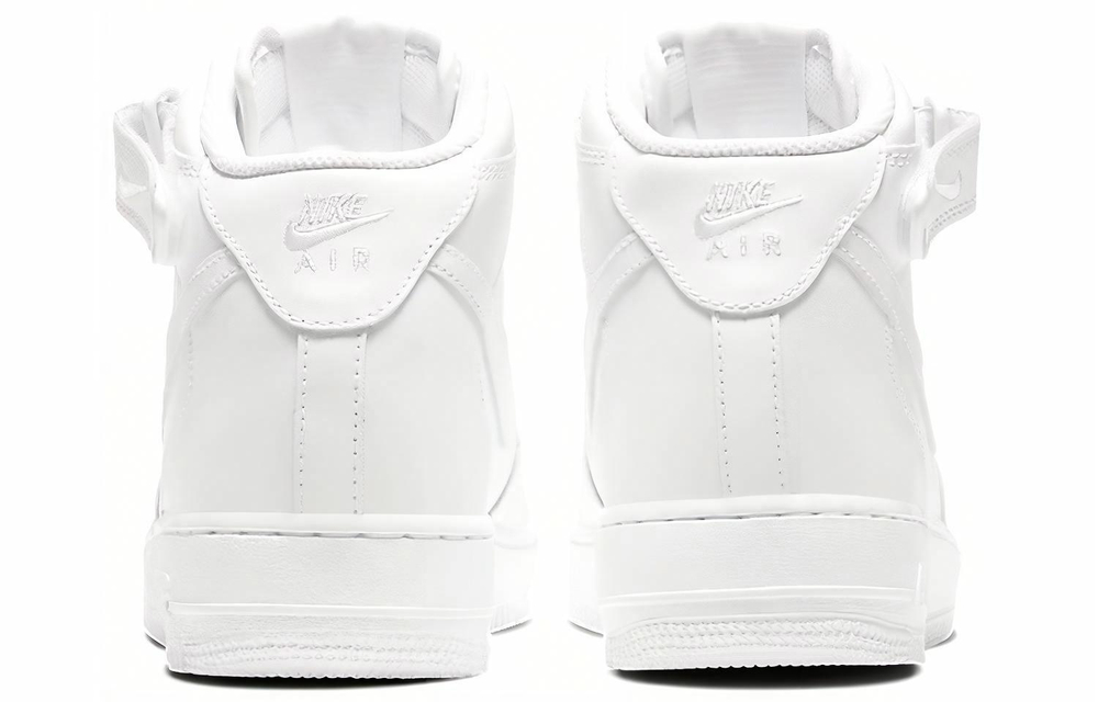 Кроссовки Nike Air Force 1 07