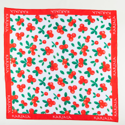Шейный платок «Карельская брусника», 70×70 см
