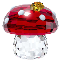 IDYLLIA:MUSHROOM AND LADYBUGS