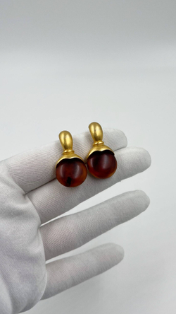 Серьги с коричневыми вставками