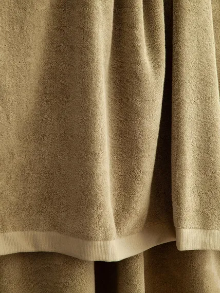 Полотенце банное бежево-серого цвета из коллекции essential, 90х150 см