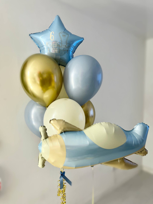 Воздушные гелиевые шарики с доставкой по Хабаровску на полгодика самолет золото/песок/пыльно-голубой/№4416