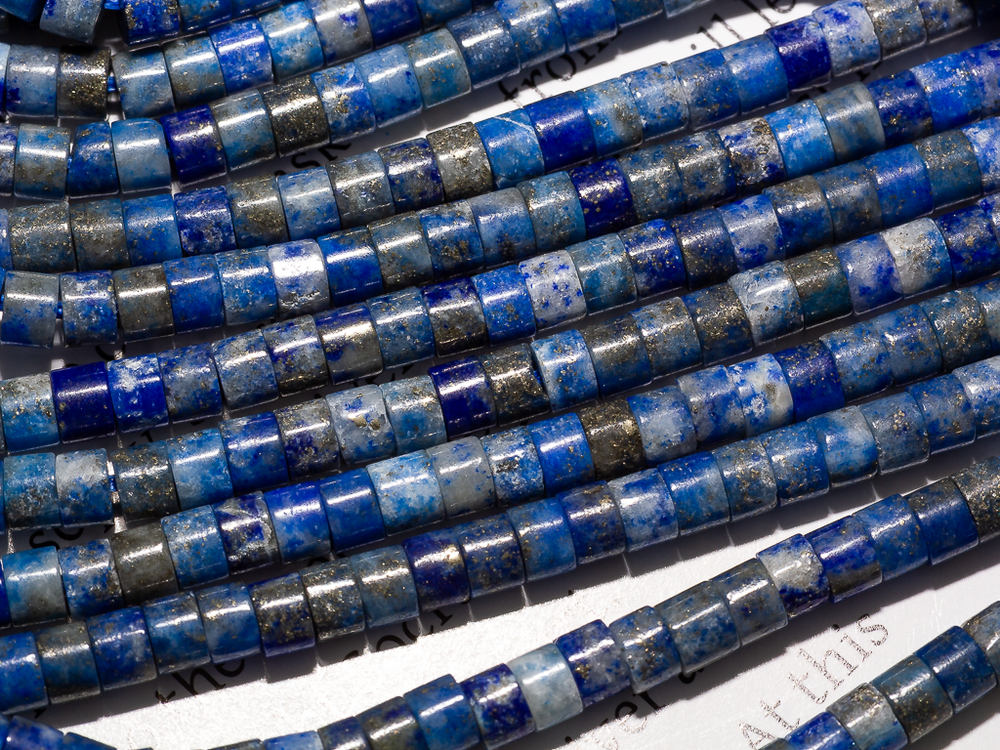 Нить бусин из лазурита 3,3мм ("таблетка")