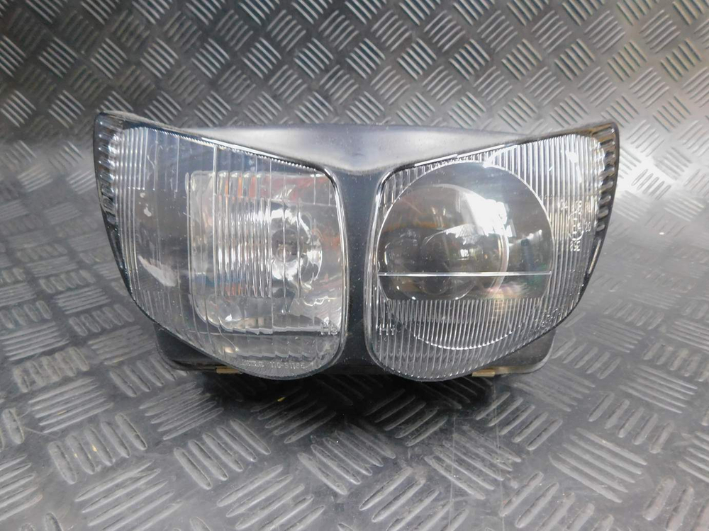 Фара Yamaha TDM850 RN03J 2001