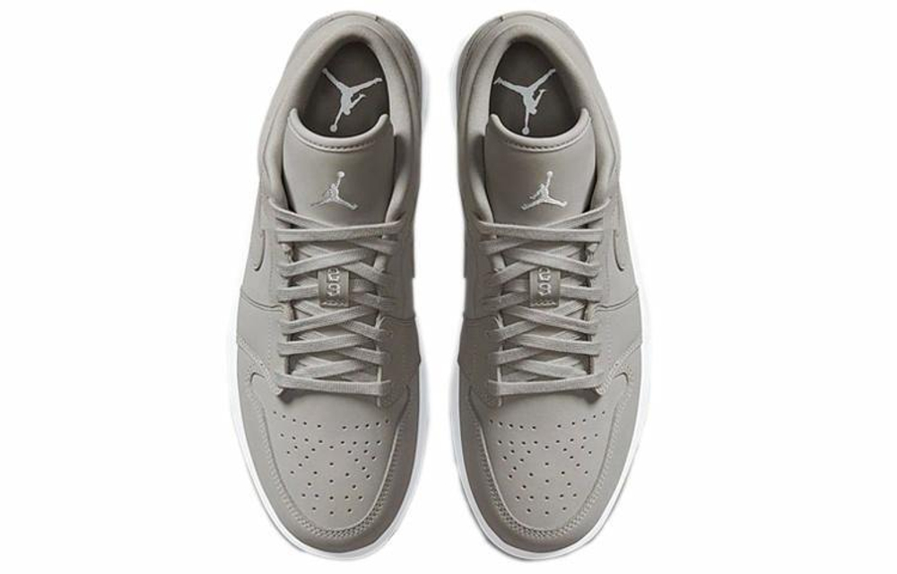 Кроссовки Jordan Air Jordan 1 Low (Женская размерная сетка)