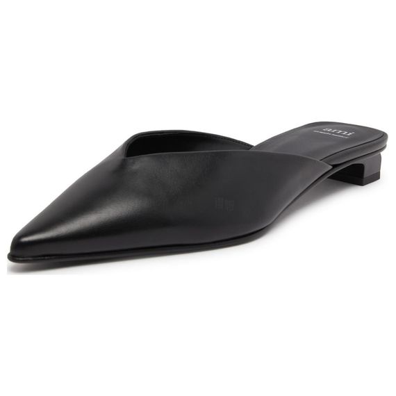 Amiparis Pointed Toe Slip-On 'Black'