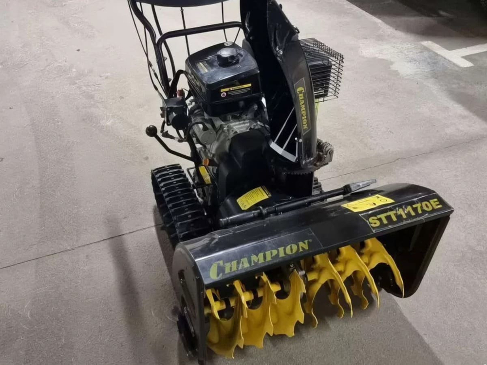 Снегоуборщик ЧЕМПИОН STT1170E
