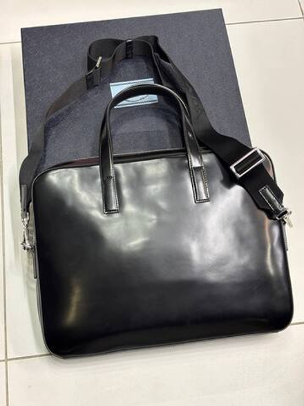 Портфель Prada