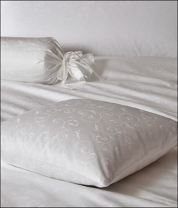 Постельное белье 1.5 спальное Janine Rubin белое