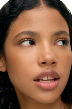 ZARA ПУДРА С ЭФФЕКТОМ БРОНЗАТОРА