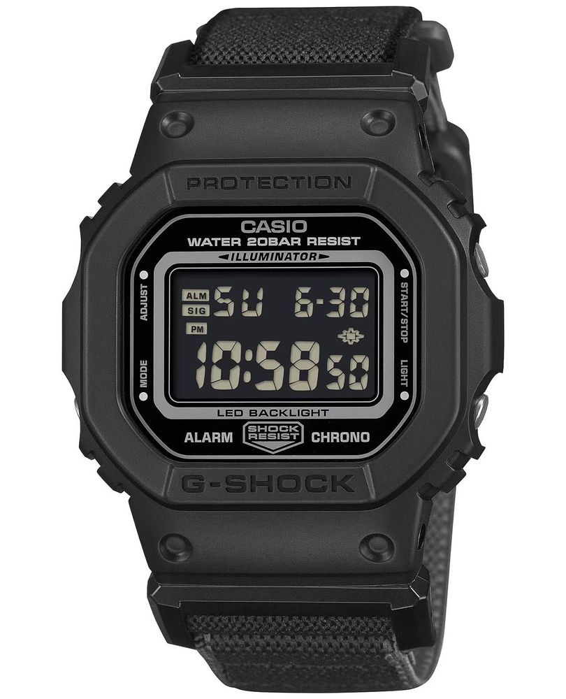 Наручные часы Casio DW-5600MNC-1