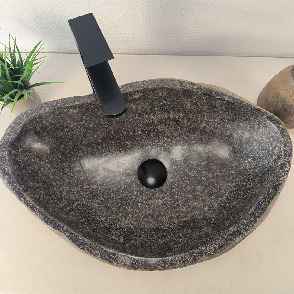 Раковина из речного камня RS-66100 58х37х15 из натурального камня