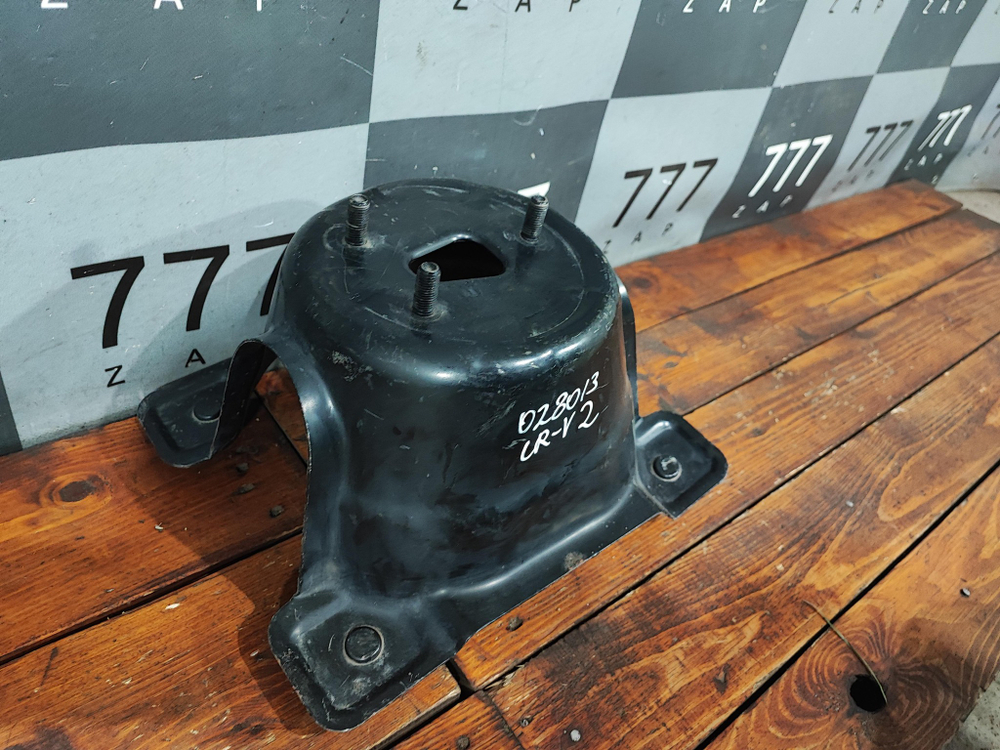 Кронштейн крепления запасного колеса Honda CR-V 2 (RD) 01-06 Б/У Оригинал 68112S9A900