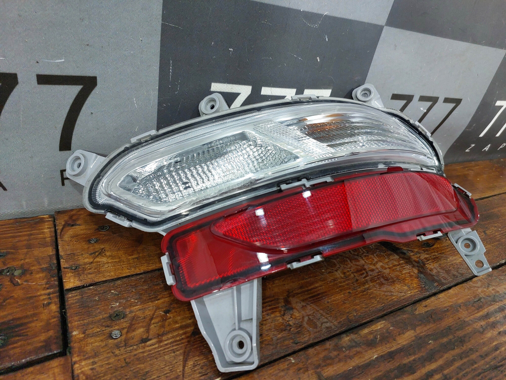 ПТФ задний правый Kia Sportage 4 (QL) 18-22 Б/У Оригинал 92406D9710