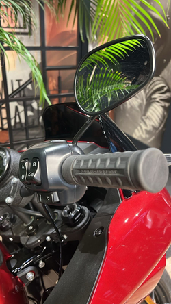 Harley-Davidson Low Rider ST Brilliant Red, 2025