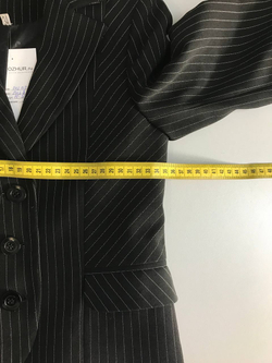 Пиджак в полоску, визуально на 8/9 лет