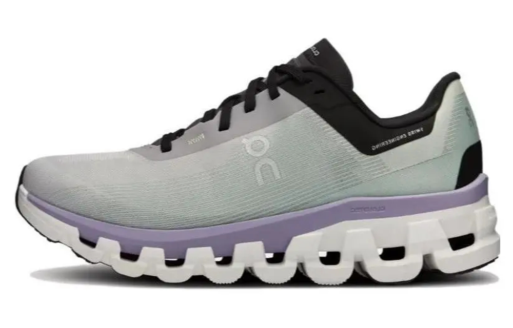 On Cloudflow 4 Fade Wisteria
