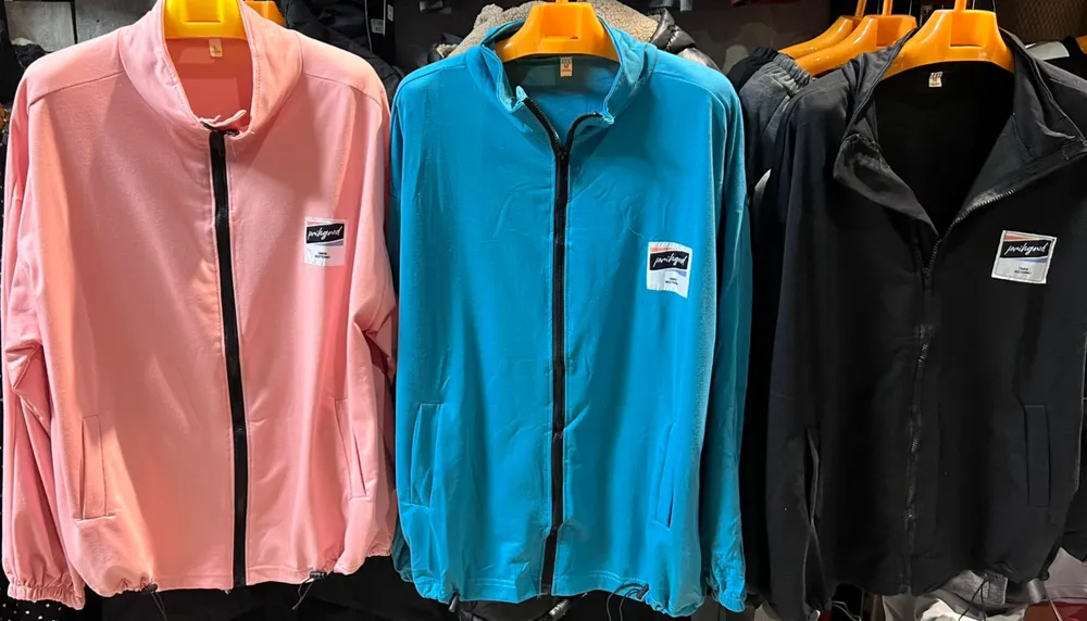 Кофта 50354496 Fabrika