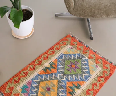 Коврик оранжевый с узором