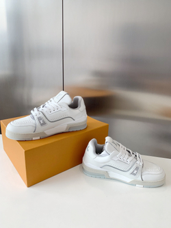 Louis Vuitton Trainer Sneaker