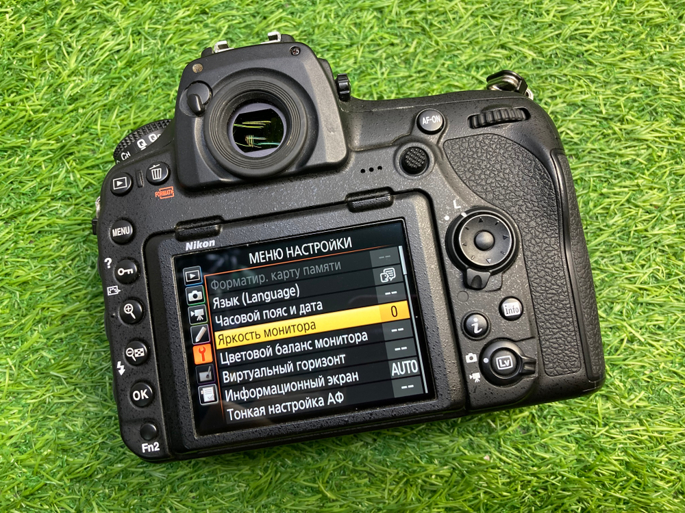 Nikon D850 (25.100 кадров)