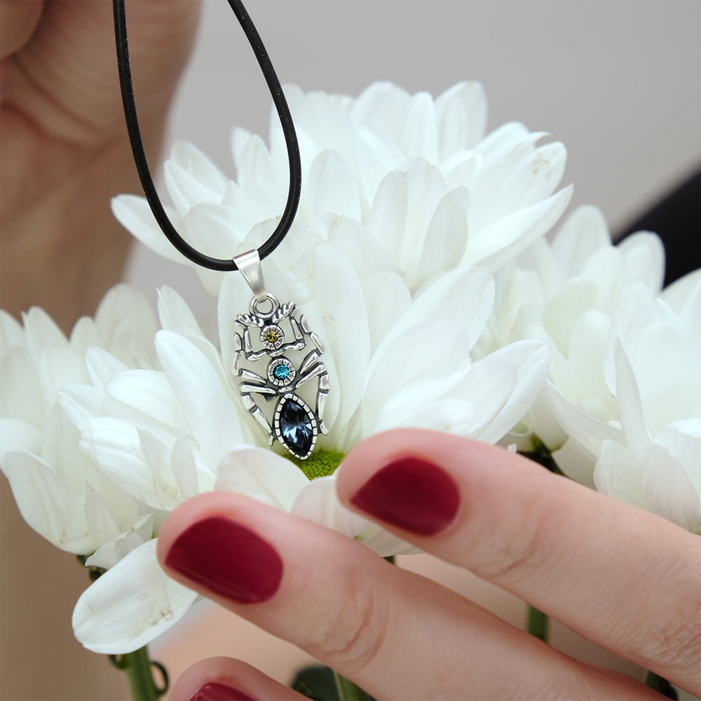 "Тоурмис" подвеска в серебряном покрытии из коллекции "Кассида" от Jenavi с замком карабин