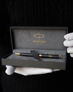 Шариковая ручка Parker Sonnet Matte Black GT (с гравировкой)