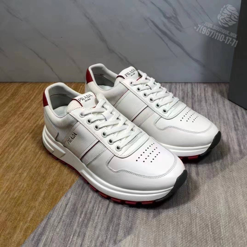 Кроссовки Prada