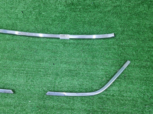 Молдинг решетки радиатора Haval F7 (2022-2024)