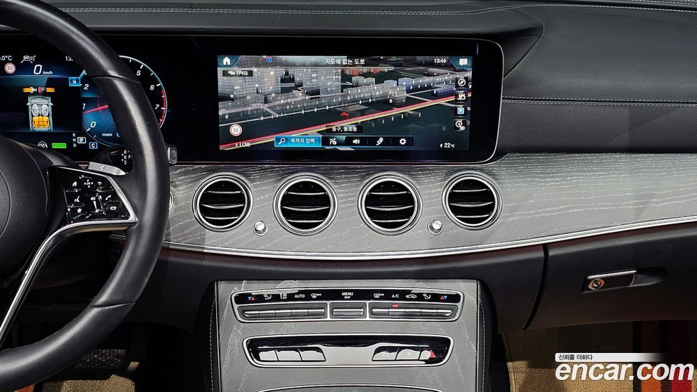 Mercedes-Benz E-Class W213 E350 4MATIC Avangarde (08.2022)