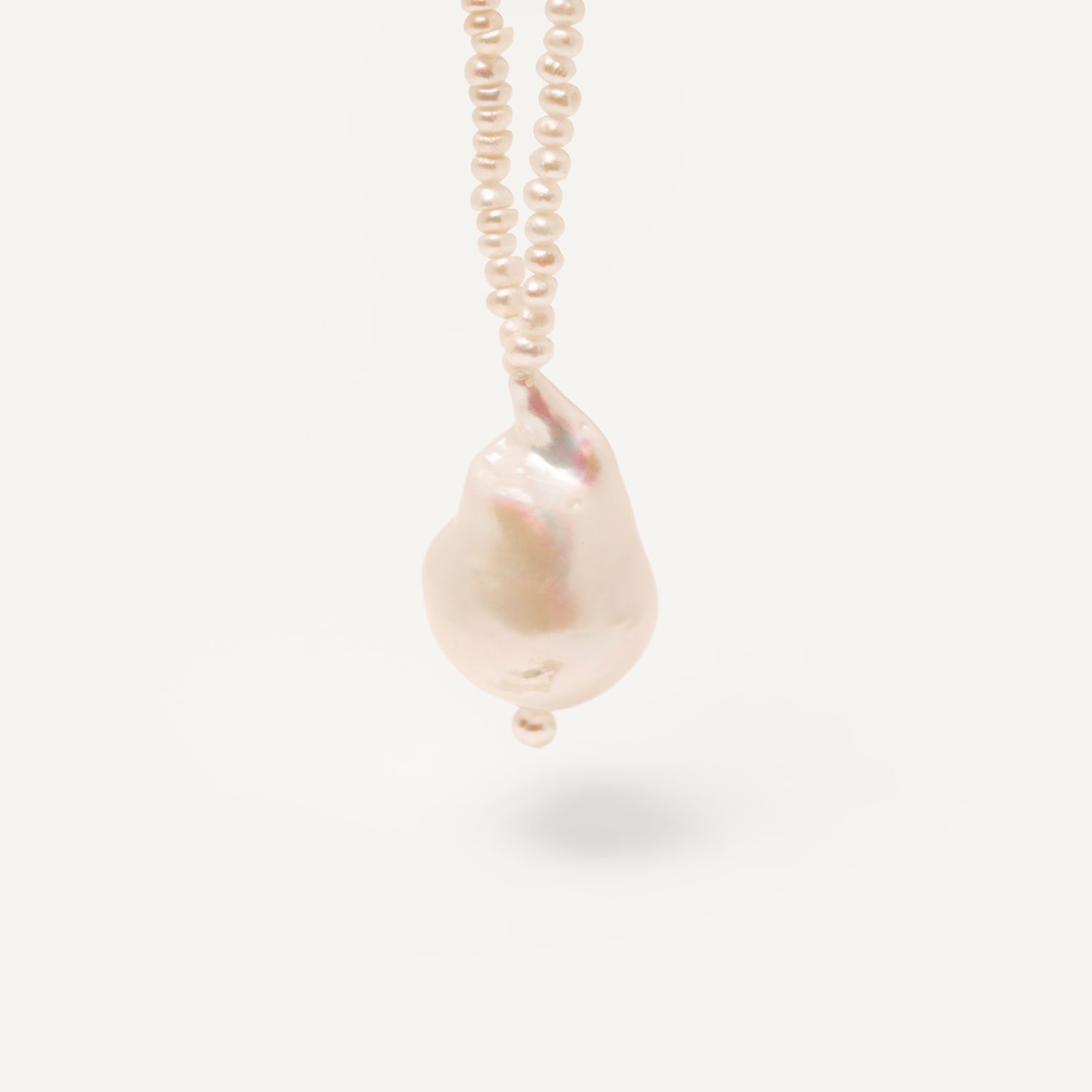 Колье Uttermost Pearl Necklace – White