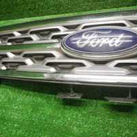 Решетка радиатора Ford Explorer 5 (17-19)