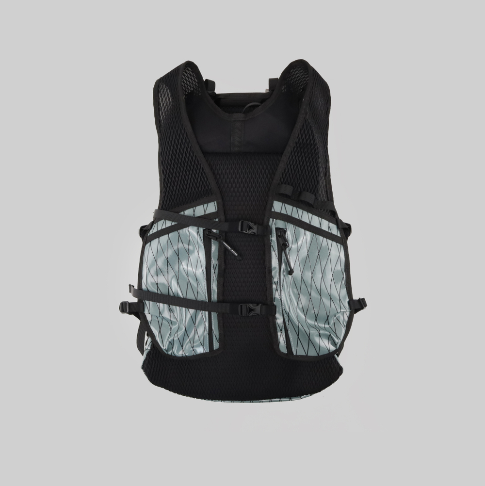 Рюкзак-жилет Krakatau U15-57 Utility Vest Pack - купить в магазине Dice с бесплатной доставкой по России