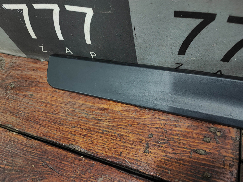 Накладка двери задней правой Nissan X-Trail 3 (T32) 13-23 Б/У Оригинал 828764CM1B