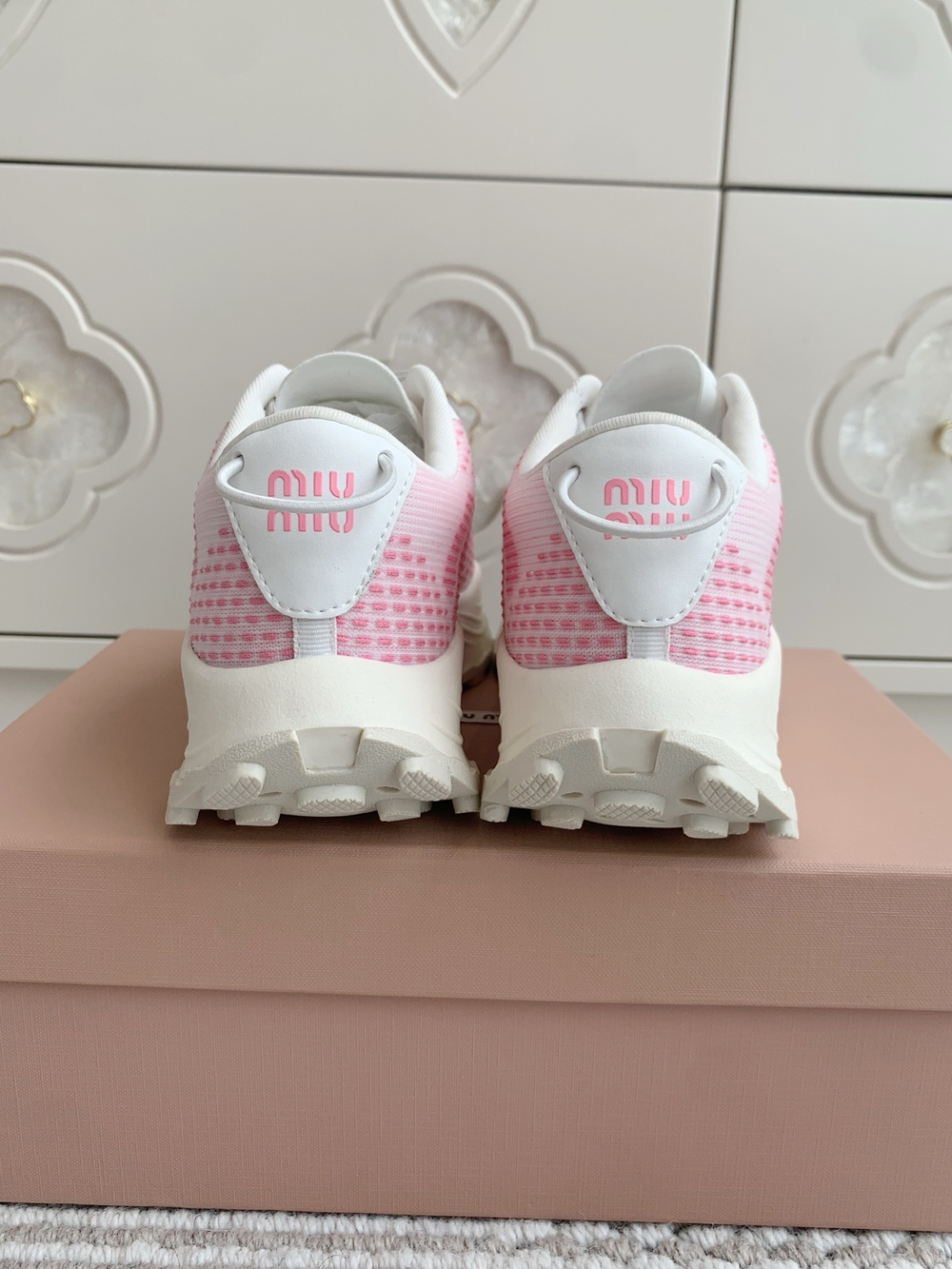 Miu Miu Sneaker